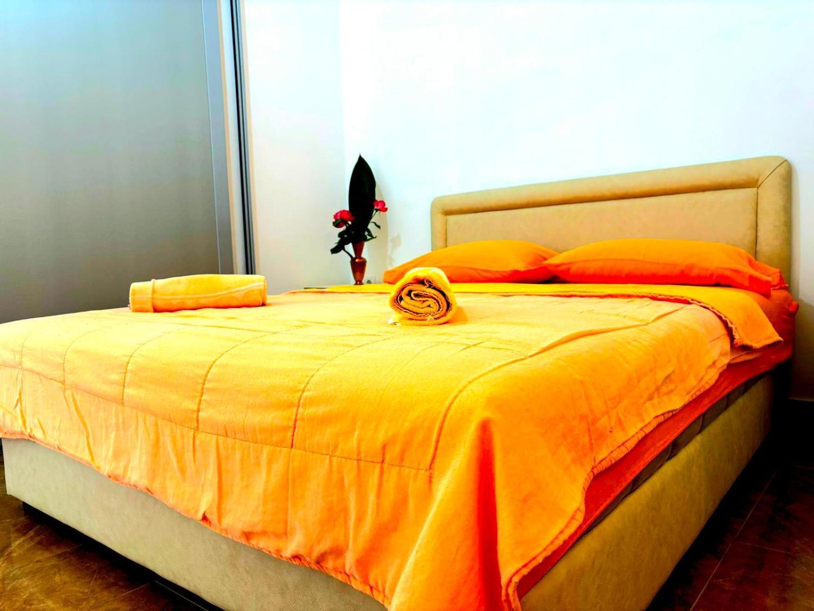 Mala Plaza Apartments Улцинь Екстер'єр фото