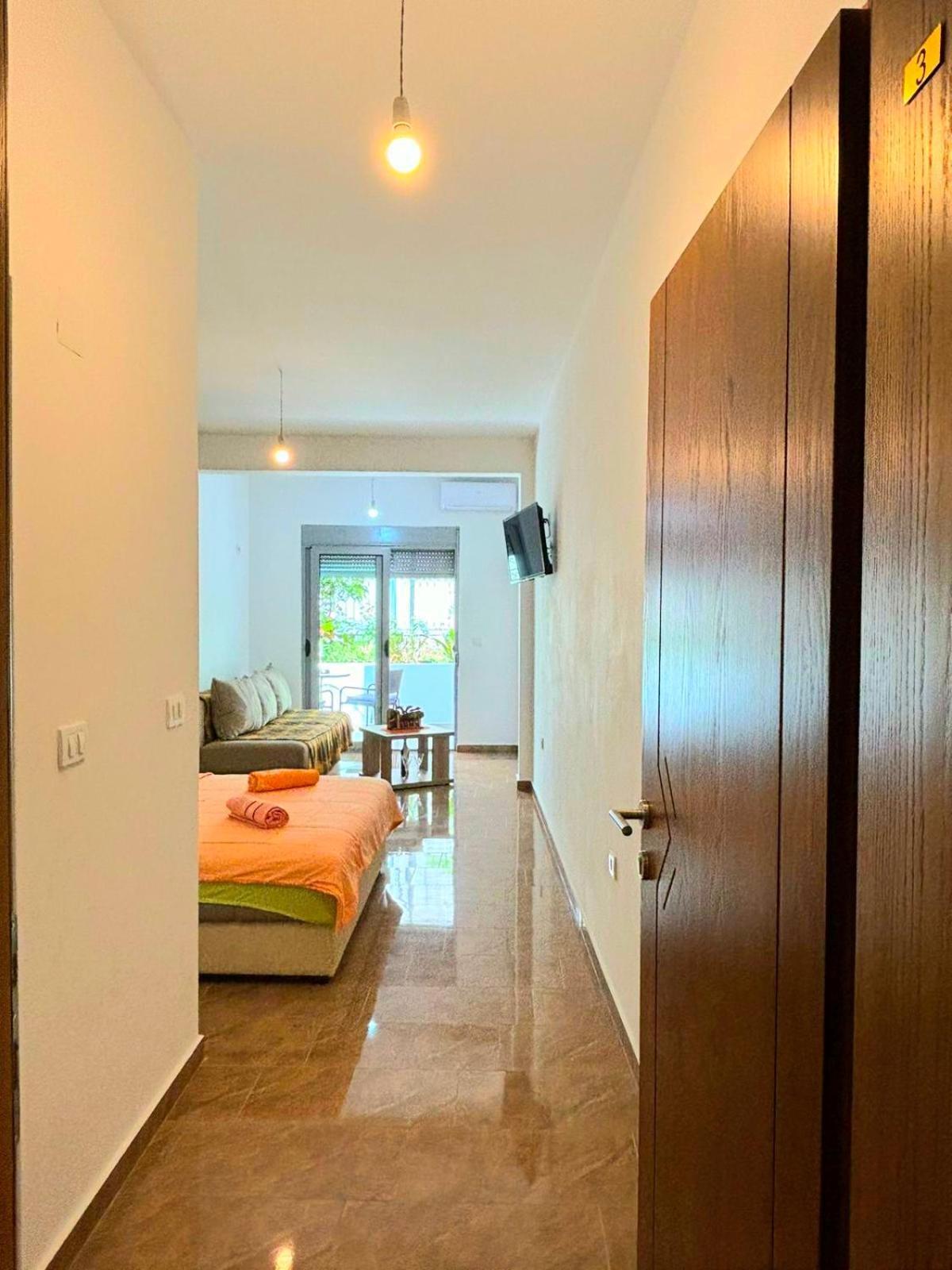 Mala Plaza Apartments Улцинь Екстер'єр фото