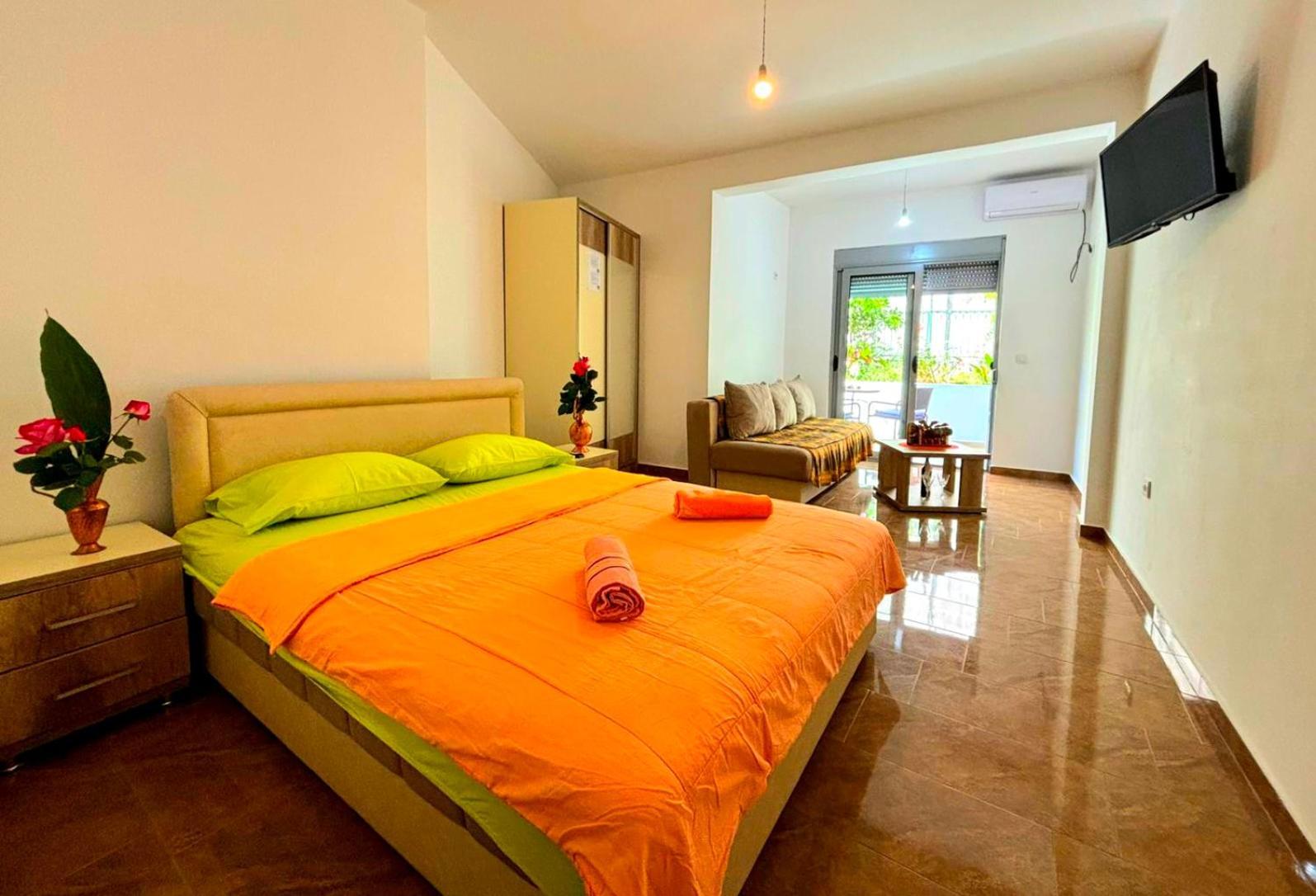 Mala Plaza Apartments Улцинь Екстер'єр фото
