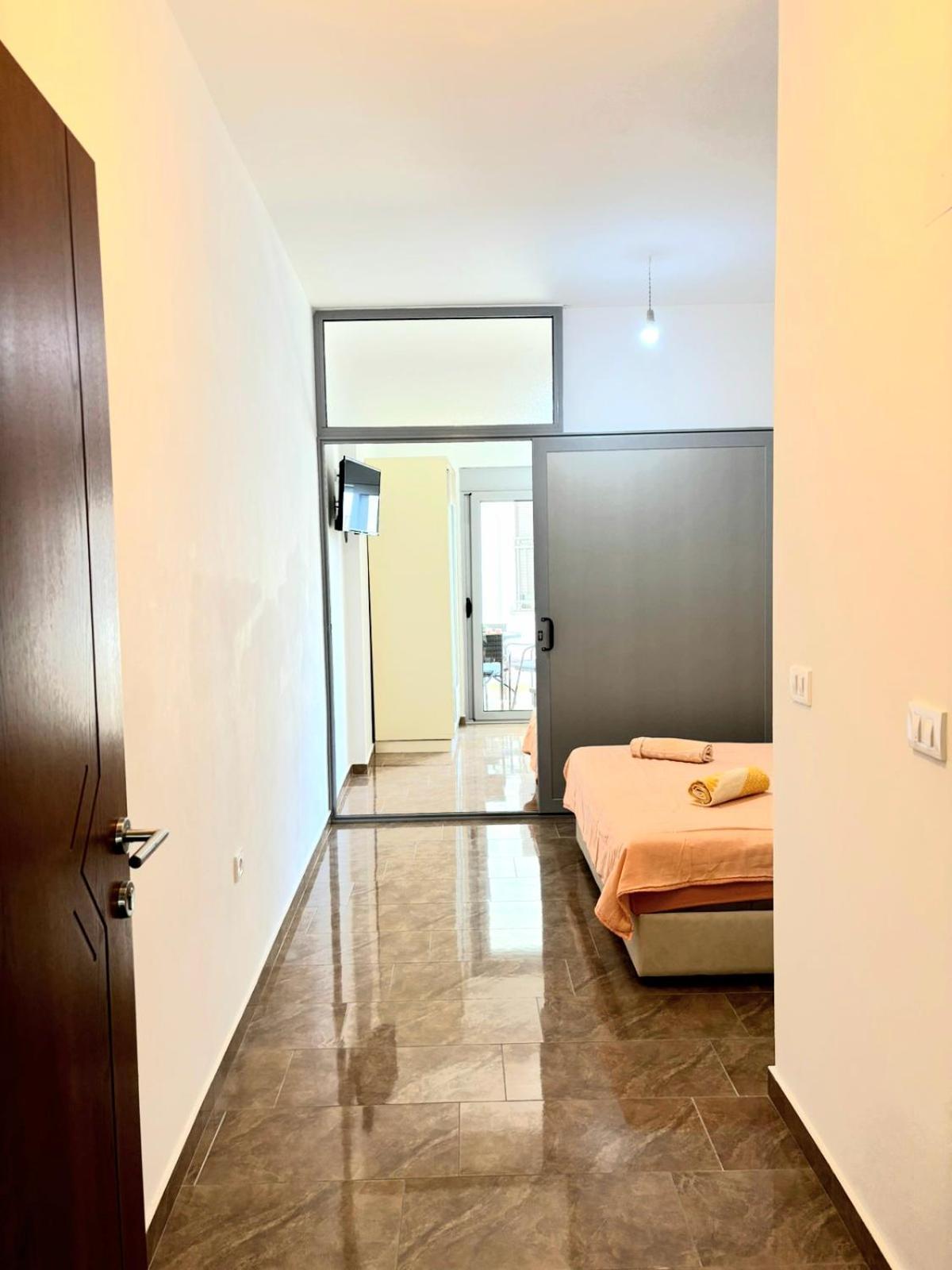 Mala Plaza Apartments Улцинь Екстер'єр фото